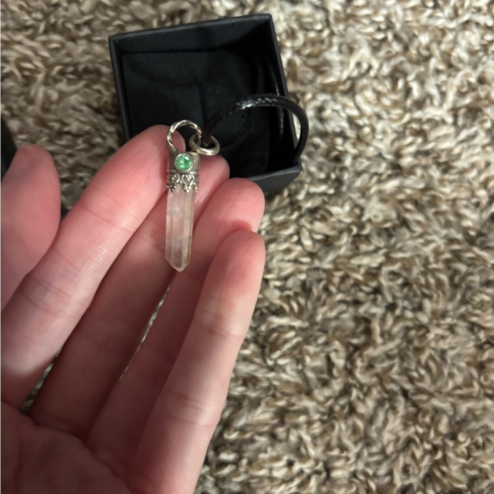 Elegant sterling silver quartz and emerald Crystal Pendant Necklace